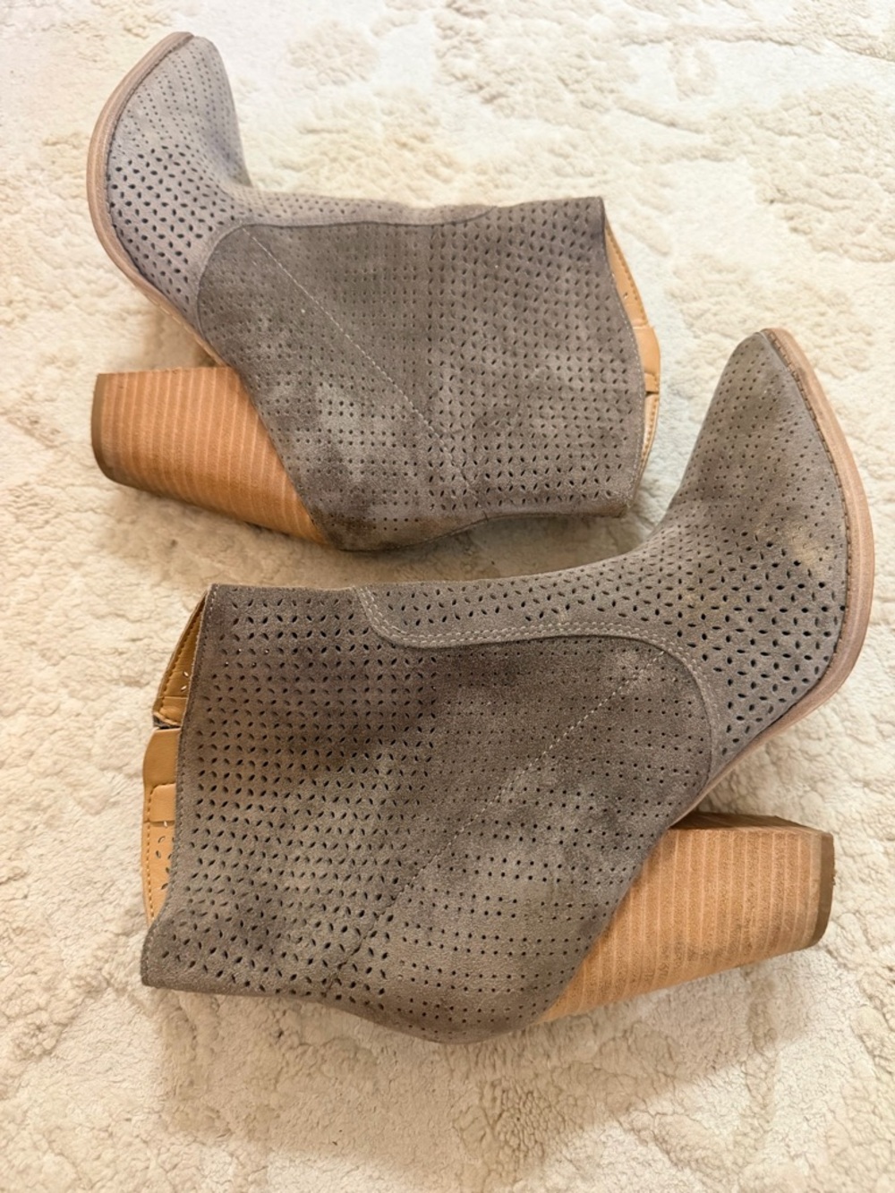 Marc Fisher Suede Ankle Booties Size 8